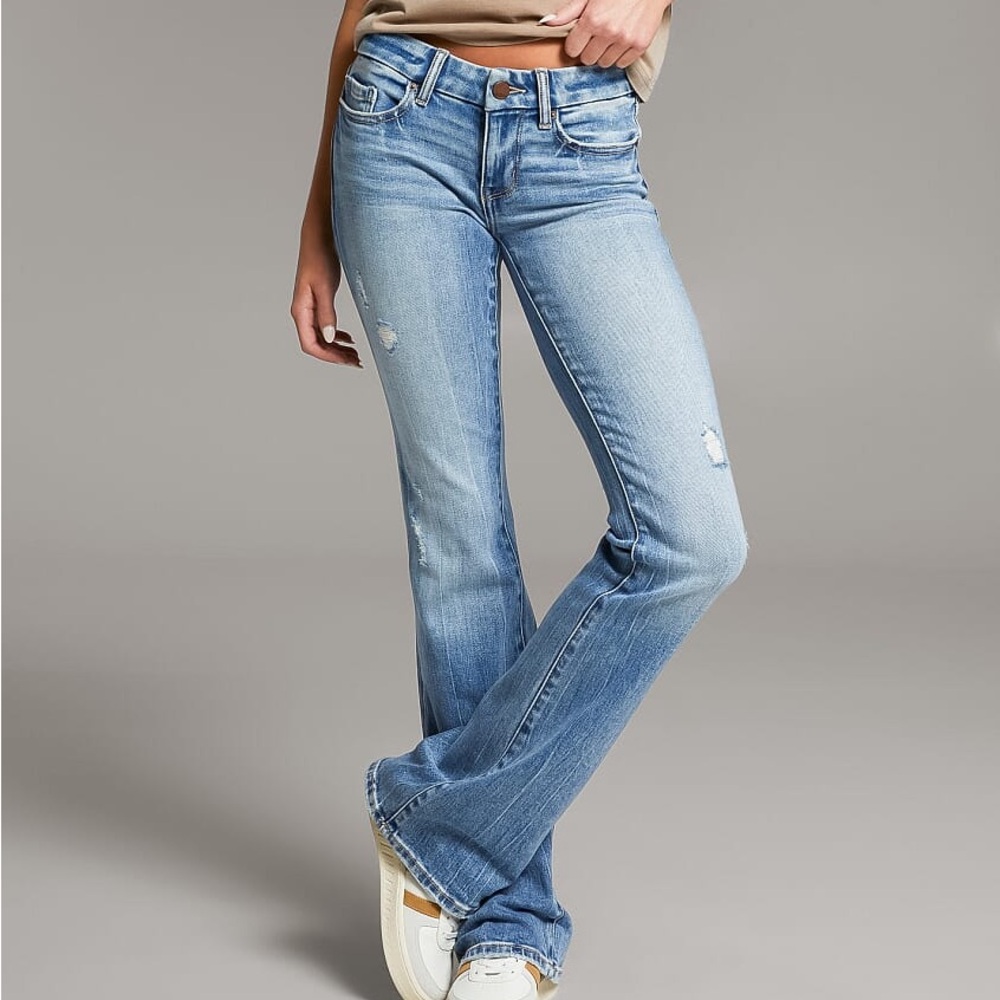 Women’s Buckle Stella Boot Cut Jeans